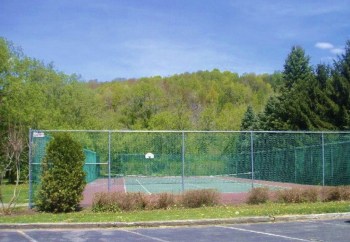 Cortland Park Tennis Court and Basketball Hoop